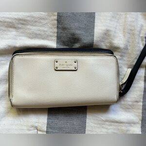 Kate Spade Wallet with wrist handle